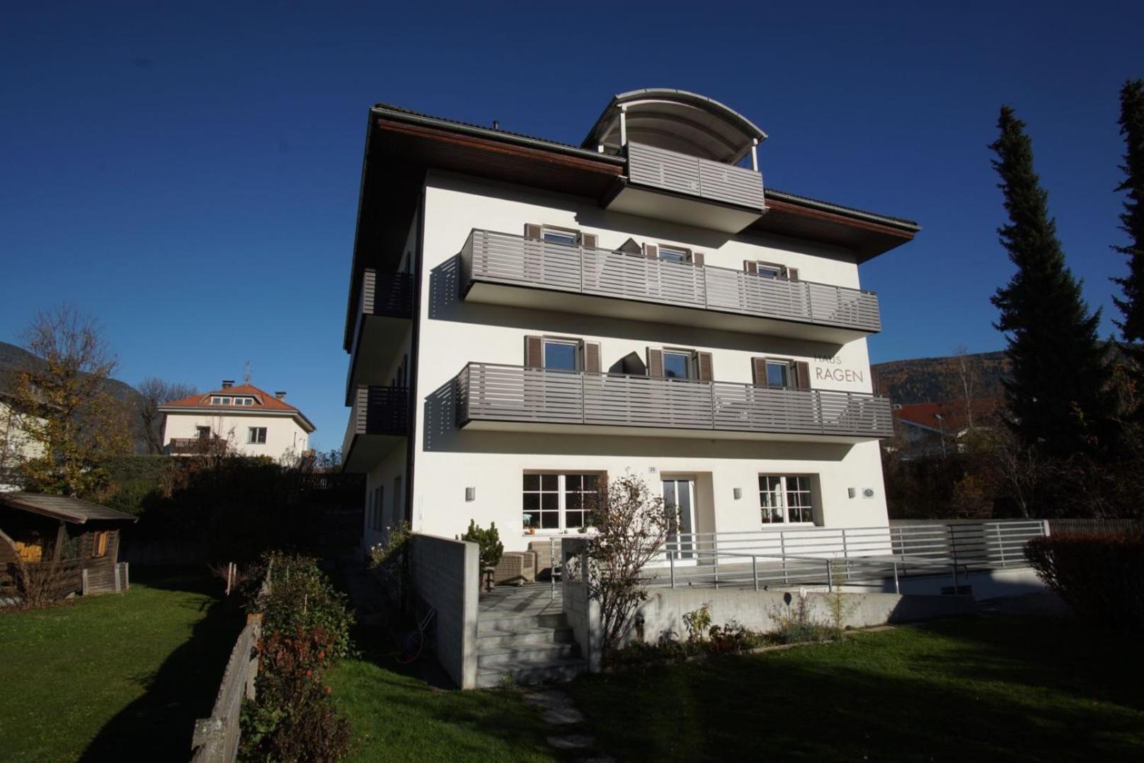Residence Haus Ragen Bruneck Exteriör bild